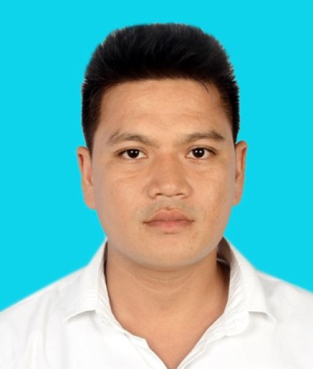 गाेपाल श्रेष्ठ