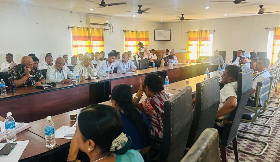 मोरङ जिल्ला स्थित कार्यालय प्रमुखको नियमित मासिक बैठक (२०८३।०५।०८)