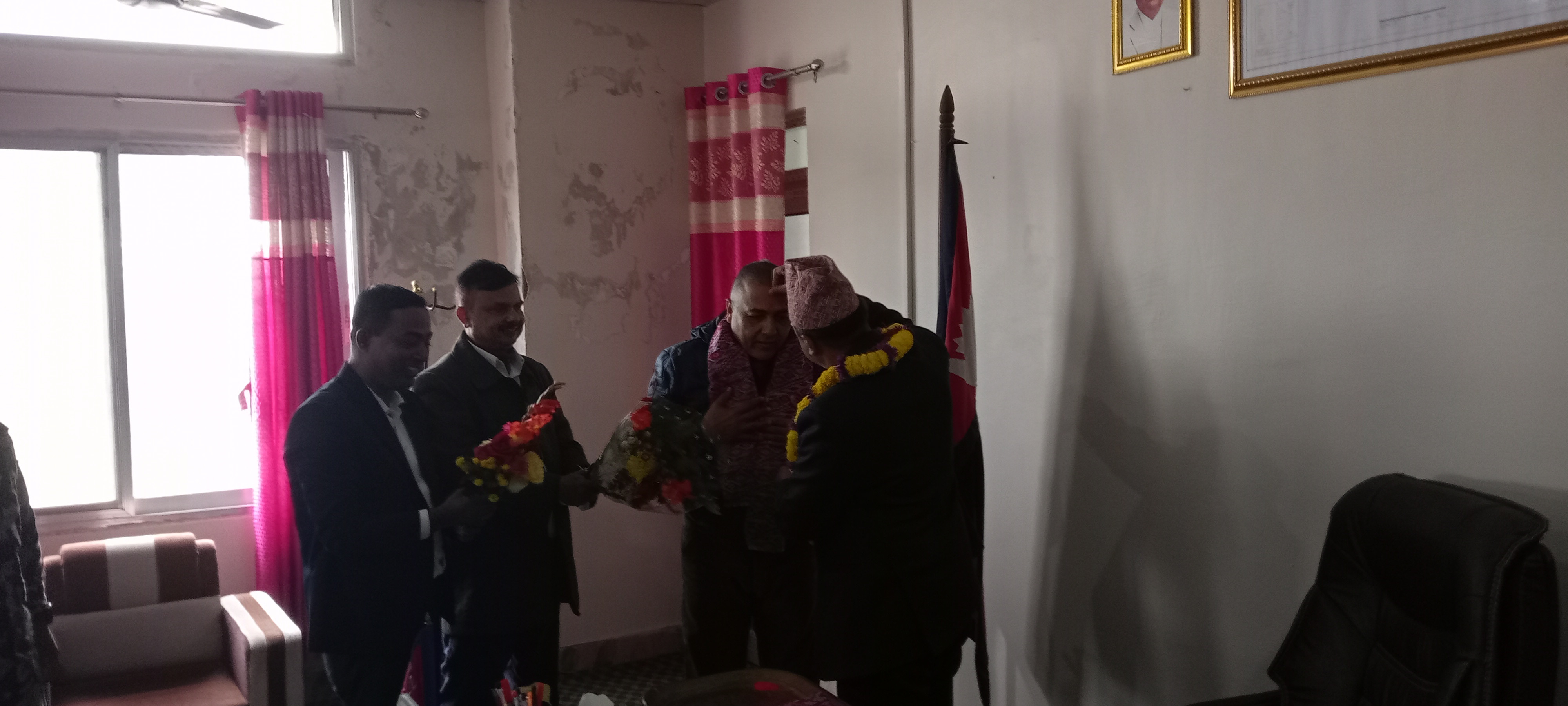 जिल्ला सुरक्षा समितिबाट प्र.जि.अ.ज्यूको स्वागत् एवं विदाईका केही दृष्यहरु (२०८१।०९।२४)